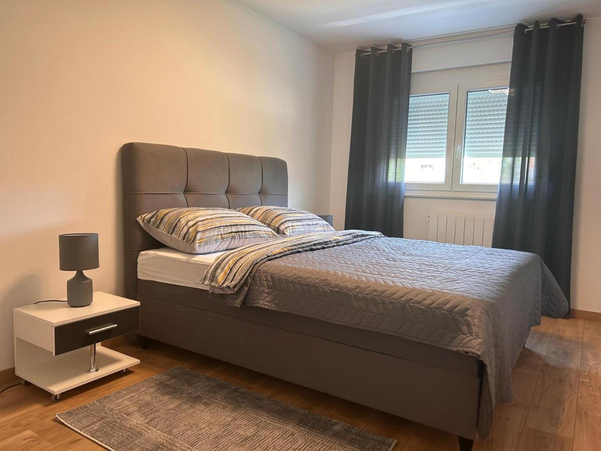 Apartmani Ana&Vesna Karlovac Esterno foto
