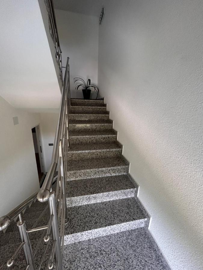 Apartmani Ana&Vesna Karlovac Esterno foto